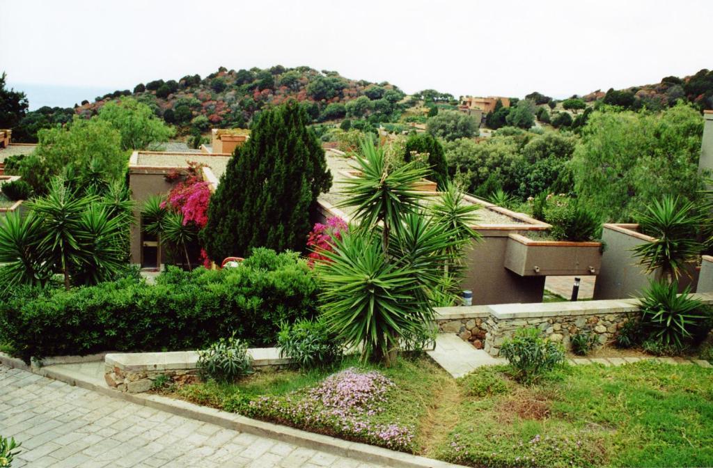 Eco Village Baia Delle Ginestre Teulada Room photo