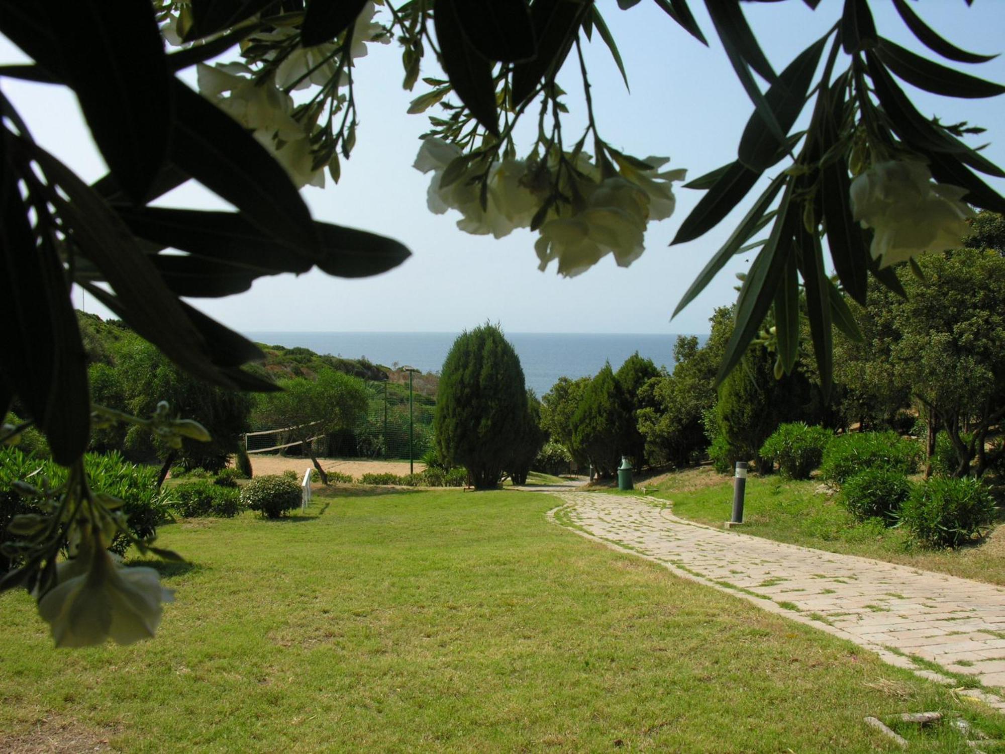 Eco Village Baia Delle Ginestre Teulada Exterior photo